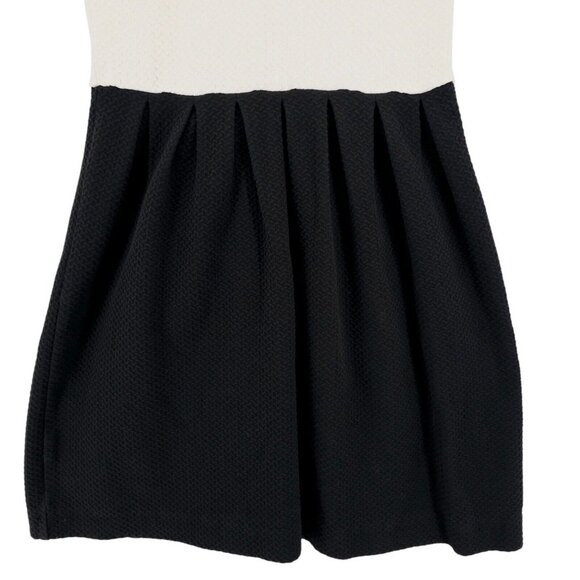 GANNI Dress Black Cream Textured Stretch Knee Length Size LARGE - Picture 3 of 9